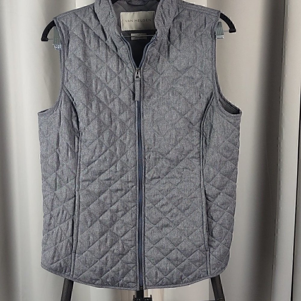 Van Heusen Women's Gray Quilted Vest Size Medium